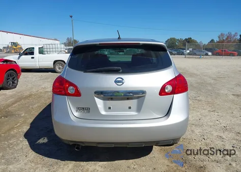 2013 Nissan Rogue S z USA, uszkodzony, nr VIN JN8AS5MT8DW553471